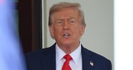 ¿Deportar a 15 millones de migrantes? Trump necesitaría 50 años para cumplir su promesa: UNAM