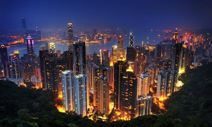 Hong Kong government faces deadline to recognize same