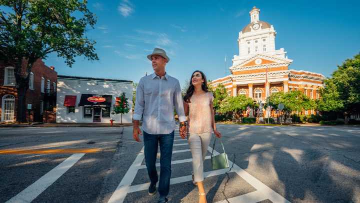 What is the prettiest town in Georgia? See what Southern Living says