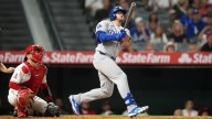 Dodgers get worrisome Max Muncy update before Angels finale