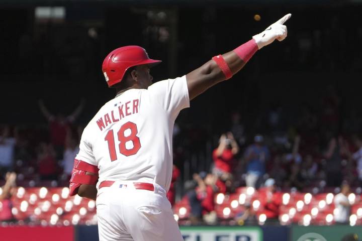 Jordan Walker homers in 3-run 7th inning to help Cardinals beat Pirates 4