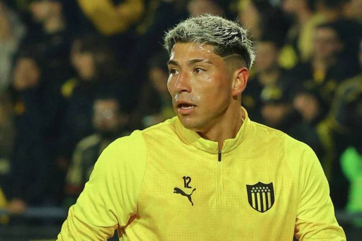 “Gran solvencia”: Los elogios y evaluación a Cortés tras el triunfo de Peñarol en la Copa Libertadores