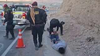 Dictan nueve meses de prisión preventiva a sujetos intervenidos en carretera Binacional
