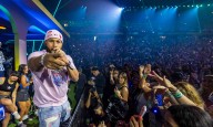 El Alfa llega a la casita de Bad Bunny