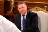 Jonatan Viale aseguró que el kirchnerismo está perdido porque eligió a Francella de enemigo y las redes le contestaron