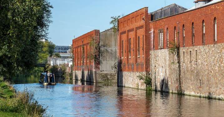 Hundreds of flats approved for Bristol's new canal