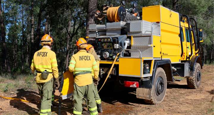 El INFOEX calcula que el fuego ha arrasado más de 2.300 hectáreas en la última semana