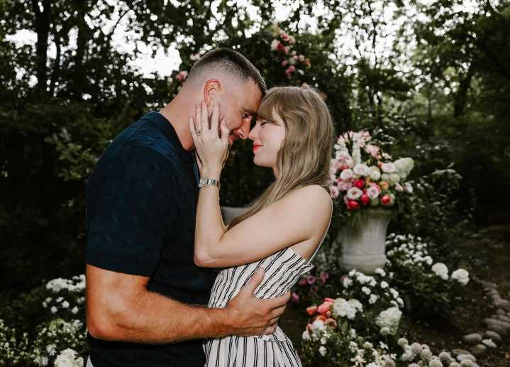 How Donna Kelce Subtly Celebrated Son Travis' Engagement to Taylor Swift