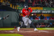 Pericos de Puebla, contra la pared, cae 9-6 ante Piratas de Campeche