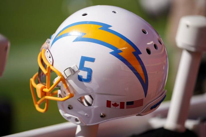 Chargers Signing CB Harrison Hand