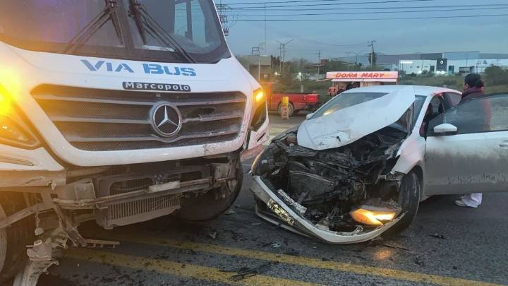 Señalan que aseguradoras frenan retiro rápido de autos tras choques
