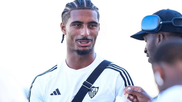 El equipo al que el Sevilla va a traspasar a Loïc Badé por cerca de 30 millones