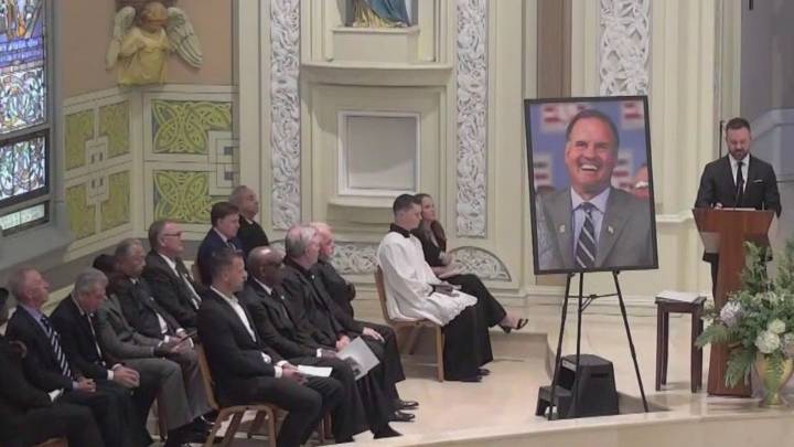 Cubs Hall of Famer Ryne Sandberg remembered at memorial service: 'He was salt of the earth'