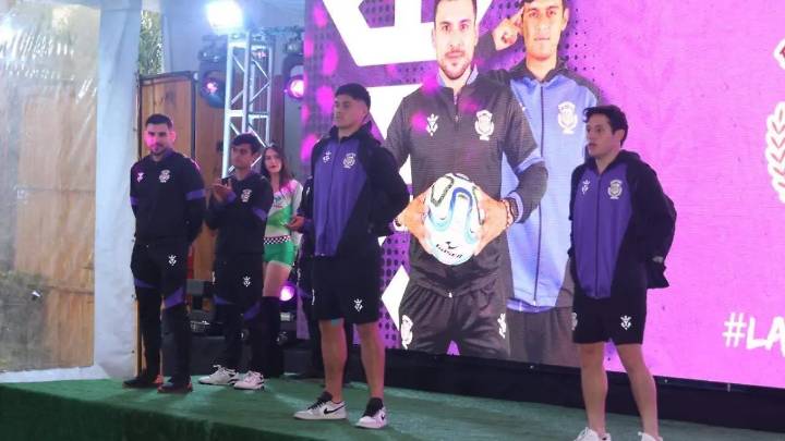 Artesanos FC revela sus nuevos uniformes para la Temporada 2025