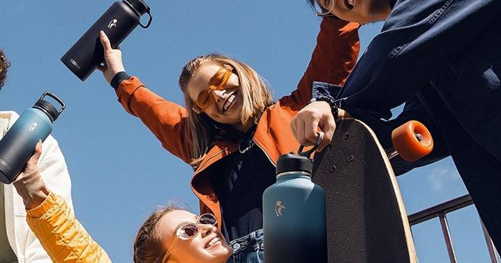Two litre bottle shoppers say 'keeps drinks cold all day' gets 15% price slash