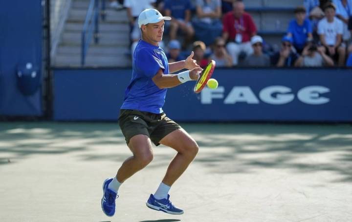 Kamil Majchrzak Leaves US Open Early but His Kindness Toward Young Fan Steals the Show Despite winning hearts with his beautiful off-court gesture, Kamil Majchrzak's US Open campaign comes to an unfor
