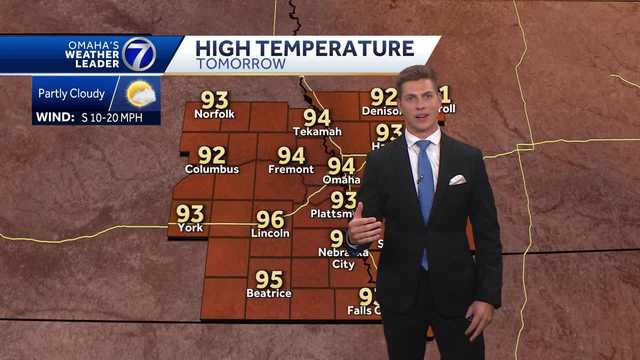 Very hot Sunday afternoon, stormy Sunday night