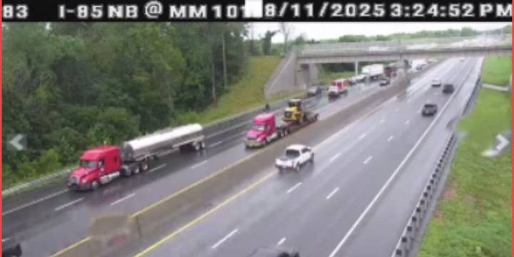 LIVE: Lanes closed on I-85S after crash in Cherokee County