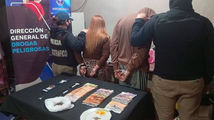 Golpe al narcomenudeo en Frías: dos detenidos y droga secuestrada