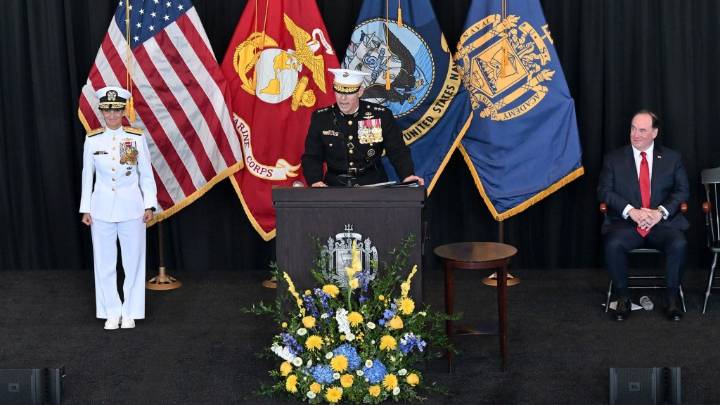 Naval Academy Change of Command Ceremony | PHOTOS – Baltimore Sun