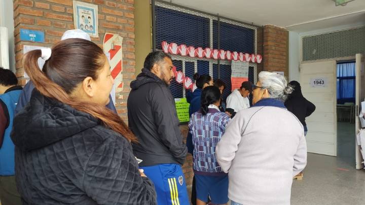 Kicillof denuncia un plan libertario para desalentar la participación electoral