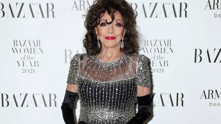 Joan Collins: "Llevo 40 años desmaquillándome con Nivea. Deja la piel suave y limpia"