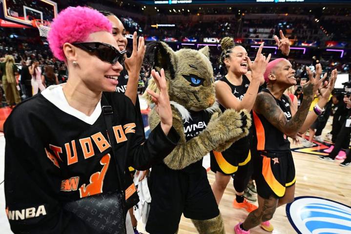 How can we restore the joy to the NBA All-Star Game? The WNBA showed the way