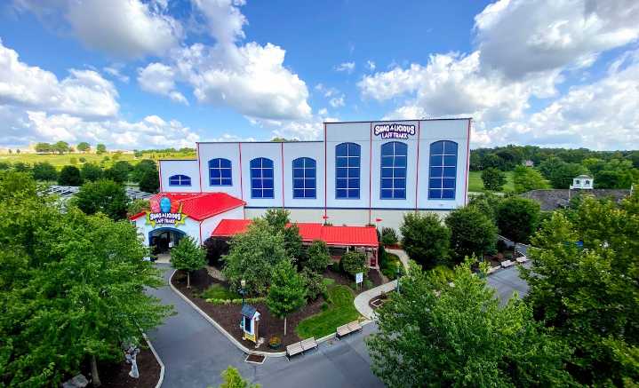 Hersheypark to partner with NBA star to rename a roller coaster