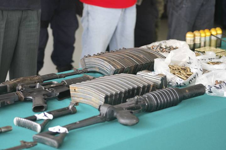 UdeG analiza el tráfico de armas