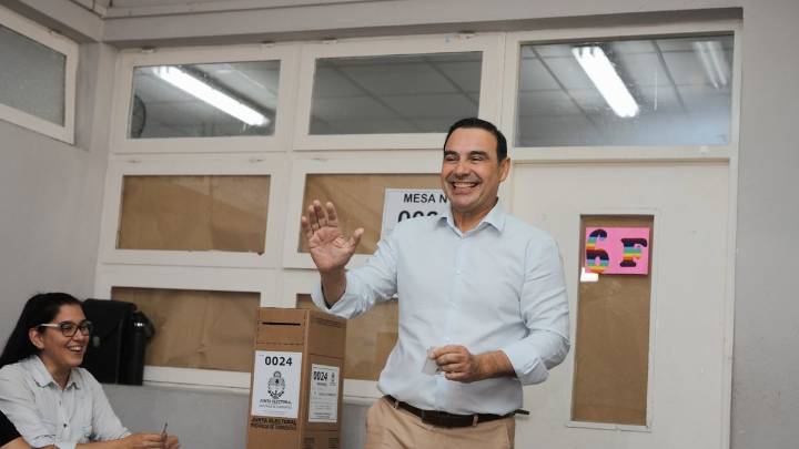 Corrientes elige gobernador: los resultados, minuto a minuto
