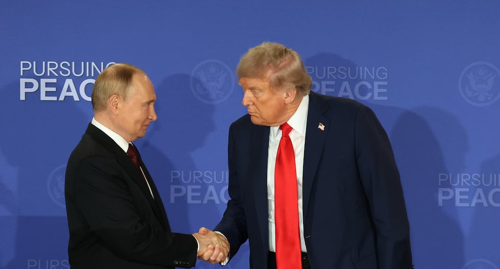 Trump y Putin cierran cumbre en Alaska sin acuerdo pero con avances sobre Ucrania