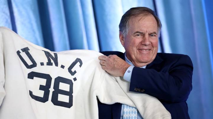 Bill Belichick elige a su primer quarterback en North Carolina