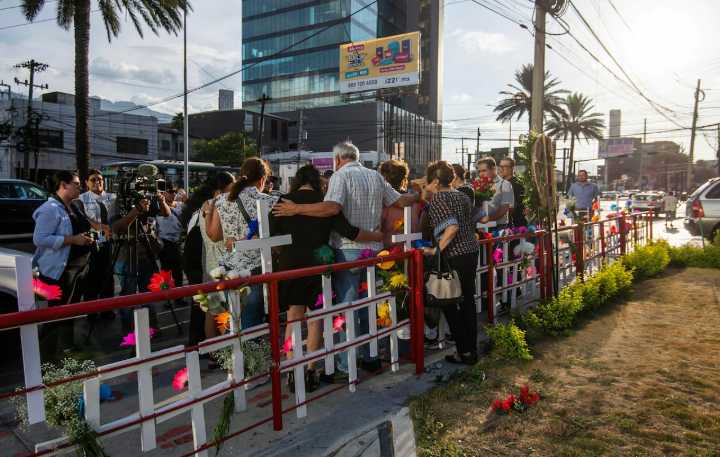 Familiares de víctimas del atentado al Casino Royale buscarán intervención de EU
