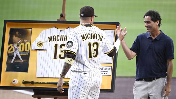 Padres’ Mike Shildt makes confession about Manny Machado’s failed hidden ball trick