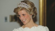 La historia detrás del último vestido de Lady Di que nunca llegó a usar