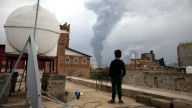 Irán condena los ataques de Israel contra Yemen y los tacha de “crimen de guerra”