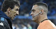 La fuerte sanción que recibiría Gustavo Costas por su expulsión en el partido ante Tigre