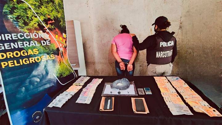 Forres: la Policía desarticuló puntos de venta de cocaína en dos allanamientos