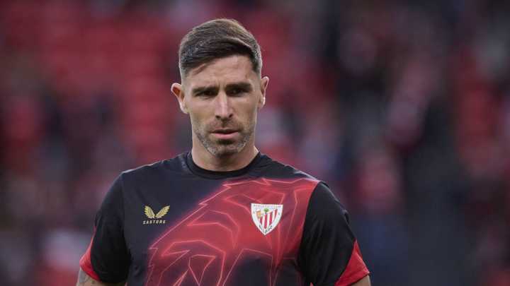 Aitor Paredes desvela la difícil situación que vive su compañero Yeray tras su positivo: "No podemos llamarle ni escribirle"