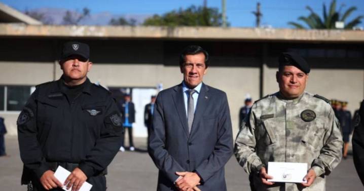 Ascensos y homenaje para la Policía de Jujuy