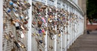 Love locks on Nottingham bridge to be taken down - but 'lovely meaning' to be honoured