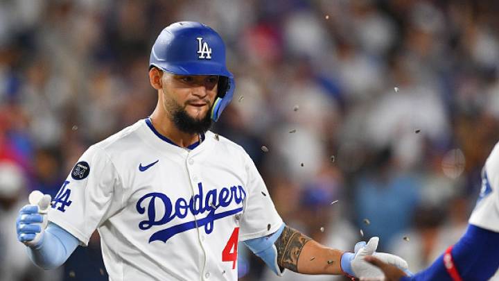 Andy Pages hits two HRs, Emmet Sheehan throws 7 shutout innings as Dodgers move back into 1st place in NL West with 7