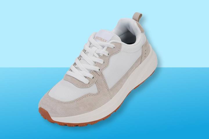 Wide Sneakers That Amazon Shoppers Compare to New Balance Are $46 Now