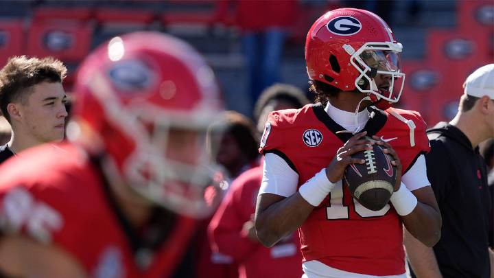 Former Georgia Bulldog named starting QB at Sacramento State