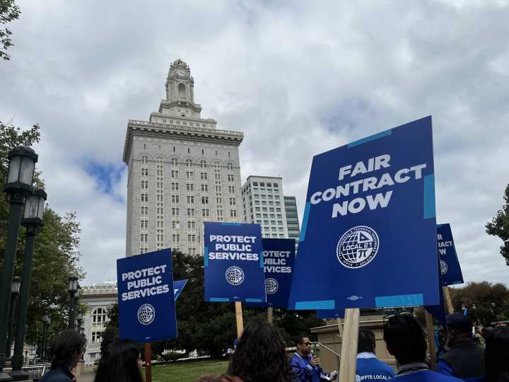 Should Oakland put civilians in some police jobs?