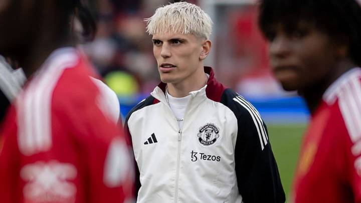 Transfer news live updates: The latest on Garnacho, Sesko, Manchester United and more