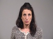 Hubbard police arrest woman who allegedly fled on minibike