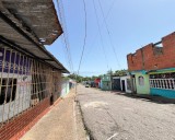 Caída de guaya deja sin luz por más de 10 horas a vecinos de la calle El Consejo en Maturín