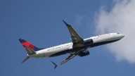 Wing flap breaks on Delta plane mid-flight between Orlando, Texas