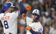 Ramón Urías da triunfo a Astros